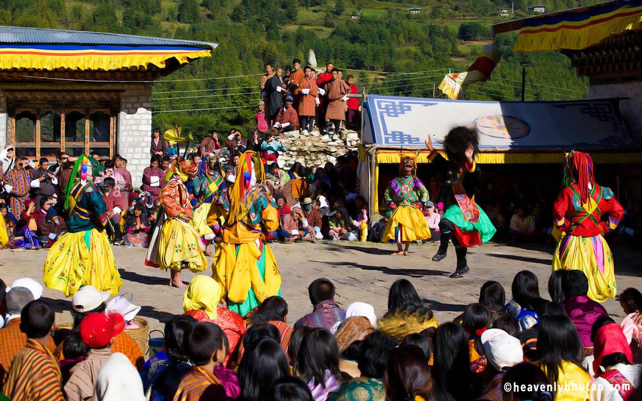Bhutan cultural tour package Jambay Lhakhang